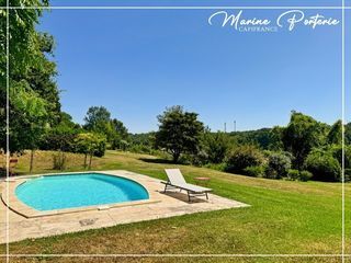  Propri�t�/ch�teau � vendre 8 pi�ces 380 m�