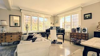  Propri�t�/ch�teau � vendre 6 pi�ces 144 m�