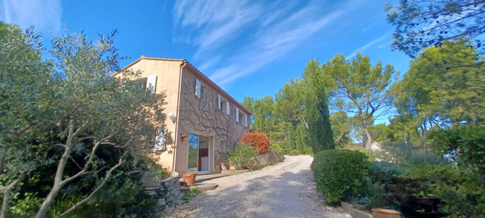 � vendre  Villa Pernes-les-Fontaines (84210)