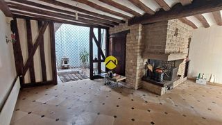  Propri�t�/ch�teau � vendre 10 pi�ces 300 m�