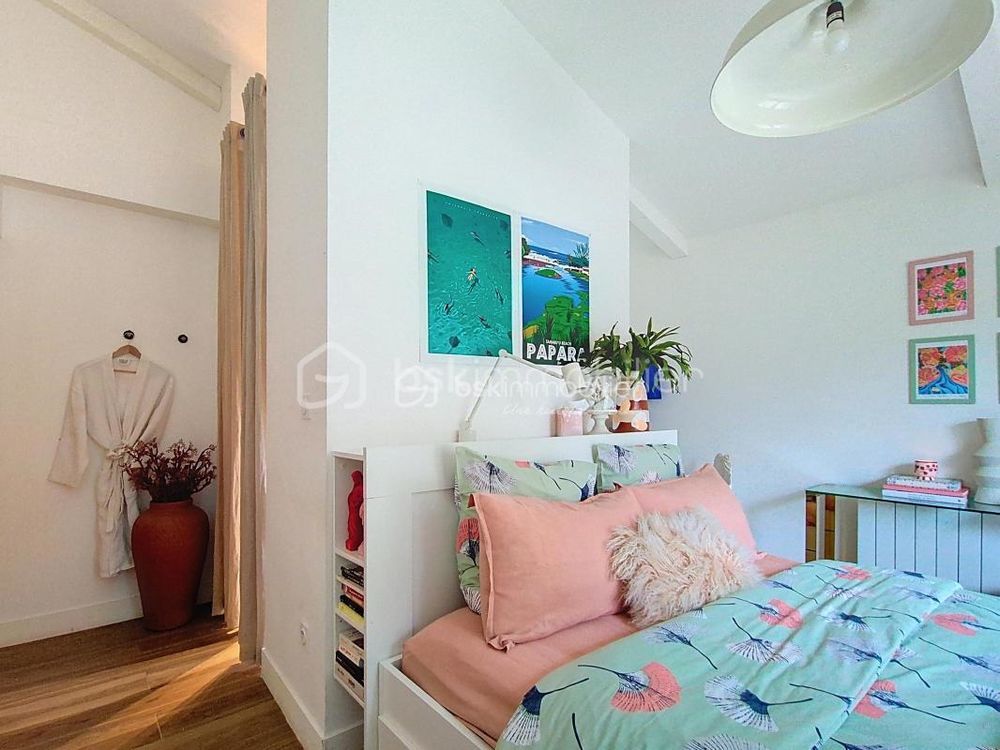 � vendre  Propri�t�/ch�teau Le Cailar (30740)