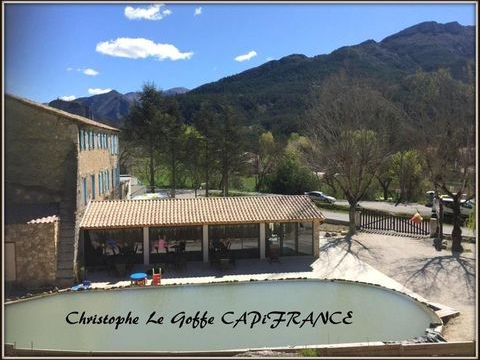   Castellane Gorges Du Verdon Propri�t�/ch�teau - 15 + pi�ce(s) - 450 m�