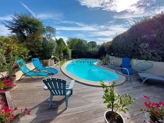  Maison � vendre 9 pi�ces 223 m�