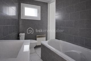  Immeuble � vendre 8 pi�ces 167 m�