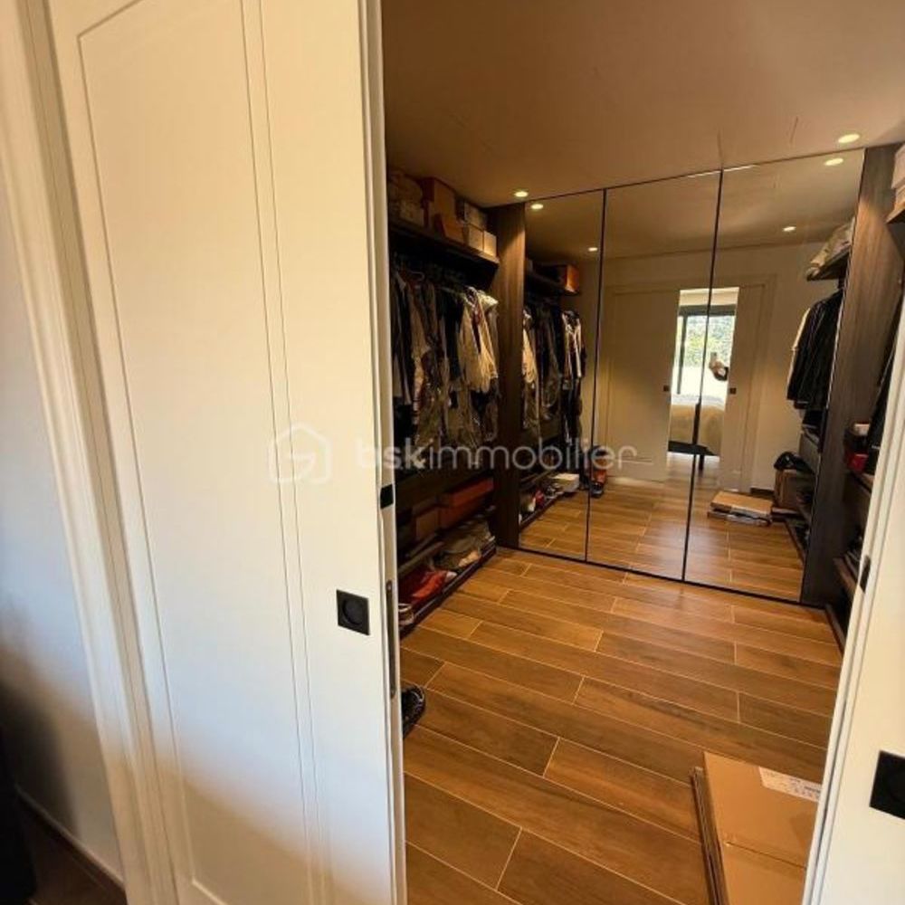 � vendre  Maison Valbonne (06560)