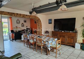  Maison � vendre 10 pi�ces 222 m�