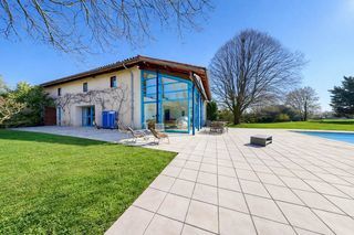  Maison � vendre 5 pi�ces 200 m�