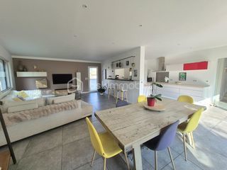  Maison � vendre 5 pi�ces 165 m�