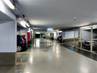  Parking / Garage � vendre 12 m�
