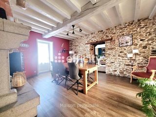  Maison � vendre 6 pi�ces 266 m�