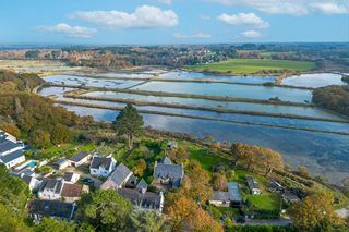  Maison � vendre 9 pi�ces 180 m�