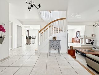  Villa � vendre 9 pi�ces 201 m�