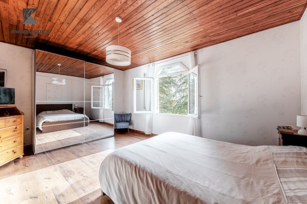 � vendre  Propri�t�/ch�teau Saint-�milion (33330)