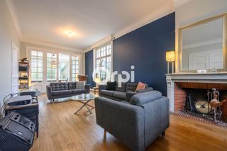  Maison � vendre 9 pi�ces 313 m�