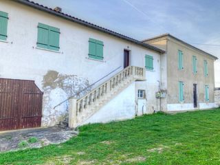  Maison � vendre 10 pi�ces 220 m�