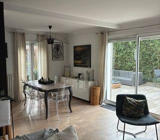  Villa � vendre 7 pi�ces 135 m�