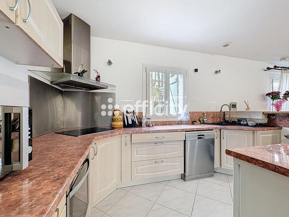 � vendre  Villa Fr�jus (83600)