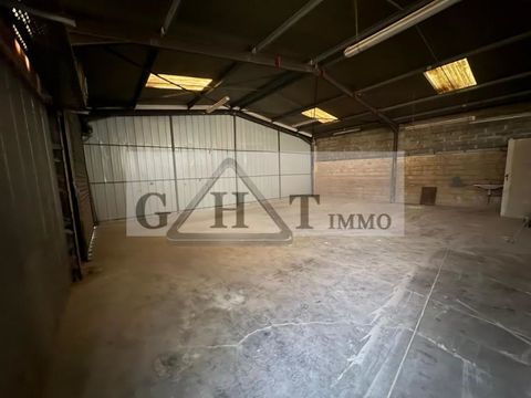 ENTREPOT 284 M² A DAMMARIE LES LYS A LOUER 2100 77190 Dammarie les lys