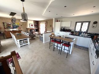  Maison � vendre 9 pi�ces 250 m�