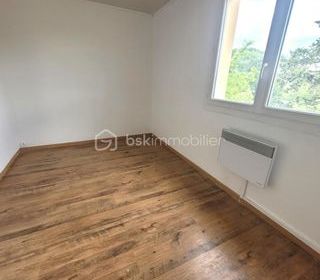  Appartement � vendre 4 pi�ces 56 m�