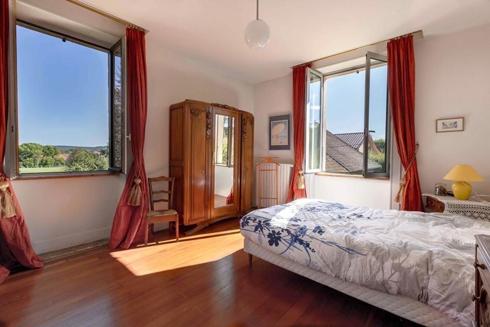 � vendre  Propri�t�/ch�teau Le Fied (39800)