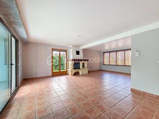  Maison � vendre 9 pi�ces 195 m�