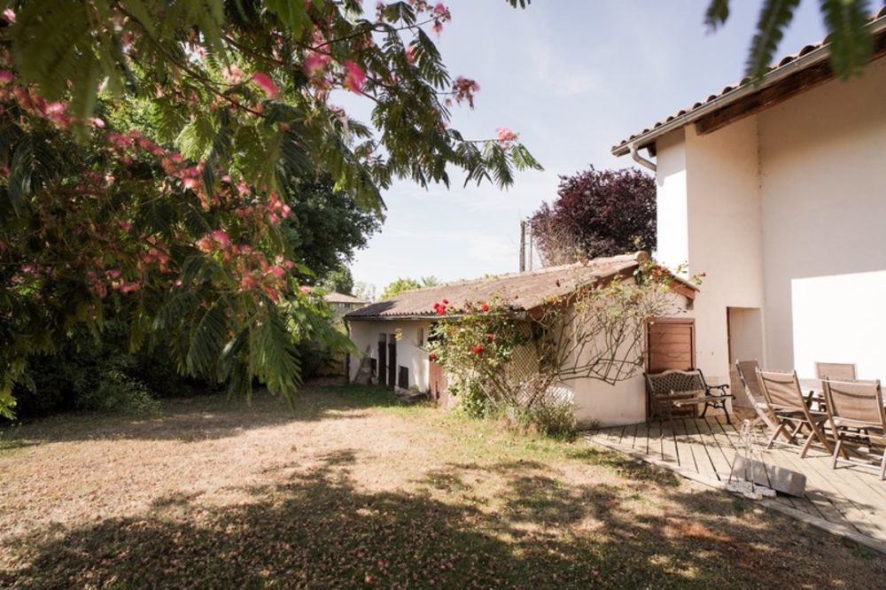 � vendre  Propri�t�/ch�teau Ch�tillon-sur-Chalaronne (01400)