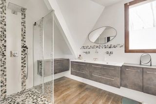  Maison � vendre 8 pi�ces 211 m�