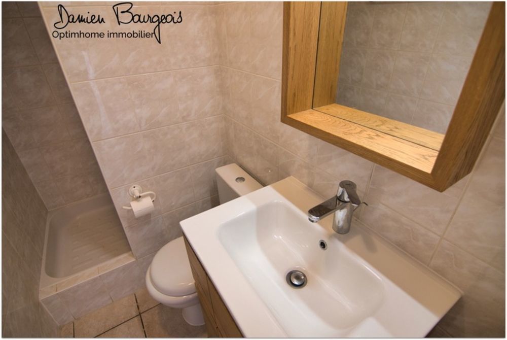 � vendre  Maison Saint-Genis-Pouilly (01630)