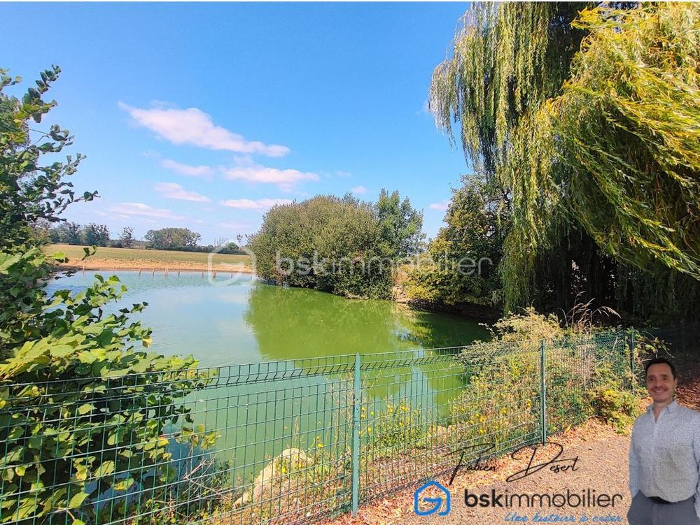 � vendre  Maison Courcival (72110)