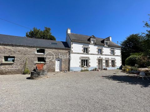   Maison 7 pi�ces en pierre avec de belles prestations sur un terrain de plus de 3 400m2 Maison - 6 pi�ce(s) - 165 m�