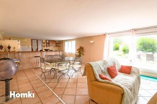  Maison � vendre 12 pi�ces 394 m�