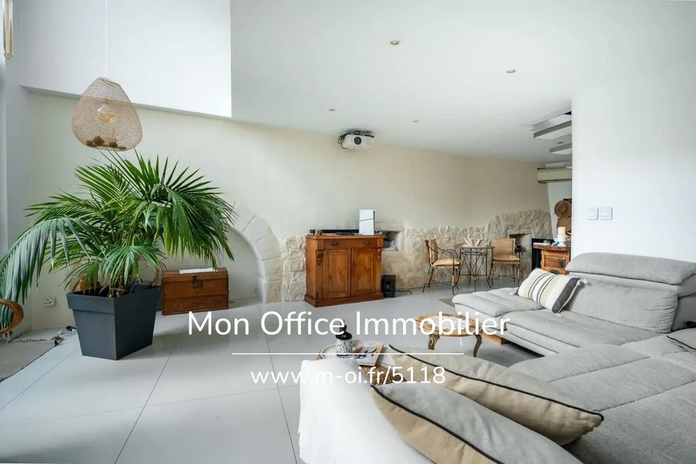 � vendre  Maison Lambesc (13410)