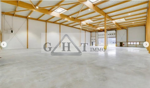 1636 M&sup2; A LOUER BRIE-COMTE-ROBERT 18541 77170 Brie comte robert