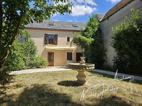   Maison en pierre avec jardin et double garage ? Proche centre-ville Maison - 6 pi�ce(s) - 138 m�