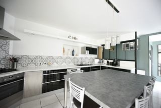  Maison � vendre 7 pi�ces 165 m�