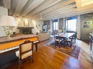  Maison � vendre 12 pi�ces 335 m�