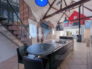  Propri�t�/ch�teau � vendre 8 pi�ces 285 m�