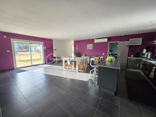  Maison � vendre 7 pi�ces 230 m�