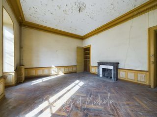  Immeuble � vendre 374 m�