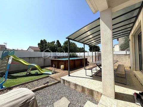   Belle villa de PLAIN-PIED avec 3 chambres dans quartier residentiel tr�s calme avec piscine hors-sol Villa - 4 pi�ce(s) - 81 m�