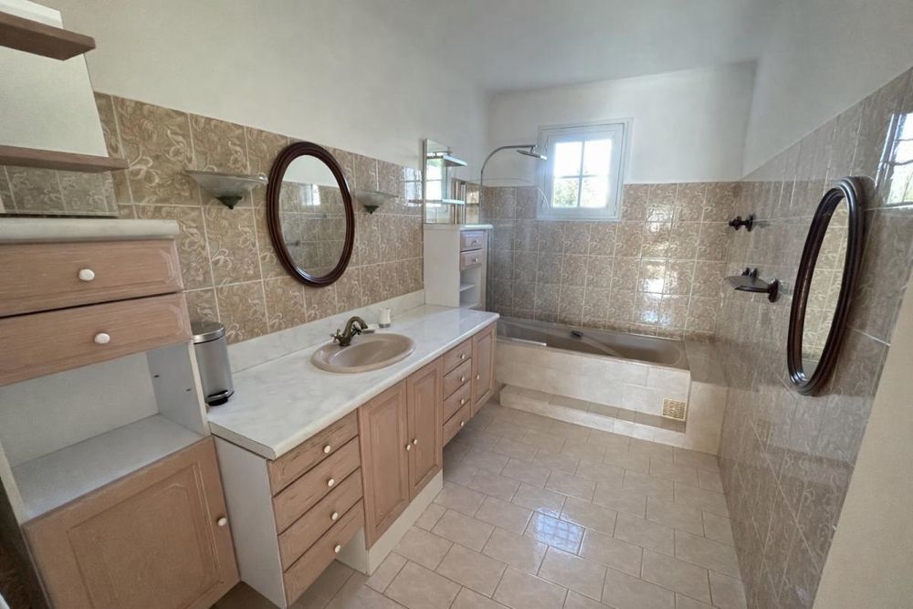 � vendre  Villa Saint-Victoret (13730)