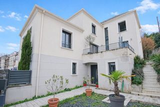  Maison � vendre 7 pi�ces 235 m�