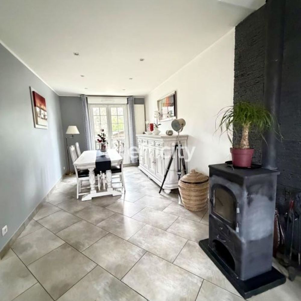 � vendre  Maison Chennevi�res-sur-Marne (94430)