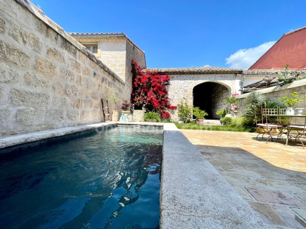 � vendre  Maison Aigues-Mortes (30220)