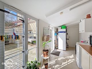  Maison � vendre 8 pi�ces 243 m�