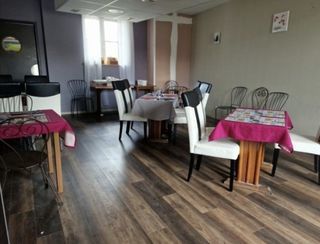  Immeuble � vendre 380 m�