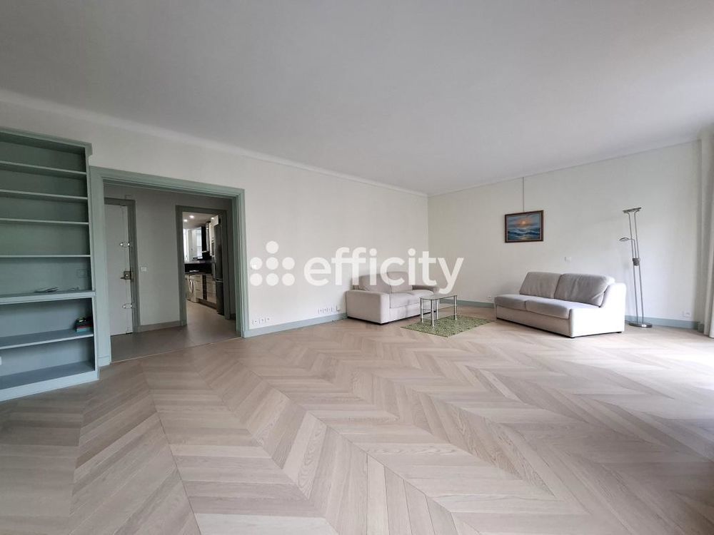 � vendre  Appartement Paris 8