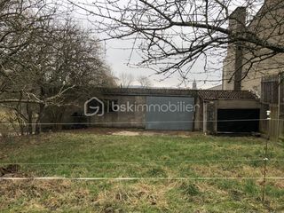  Remise / Grange � vendre 1 pi�ce 280 m�