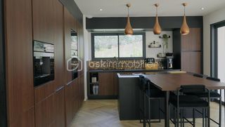  Maison � vendre 6 pi�ces 180 m�